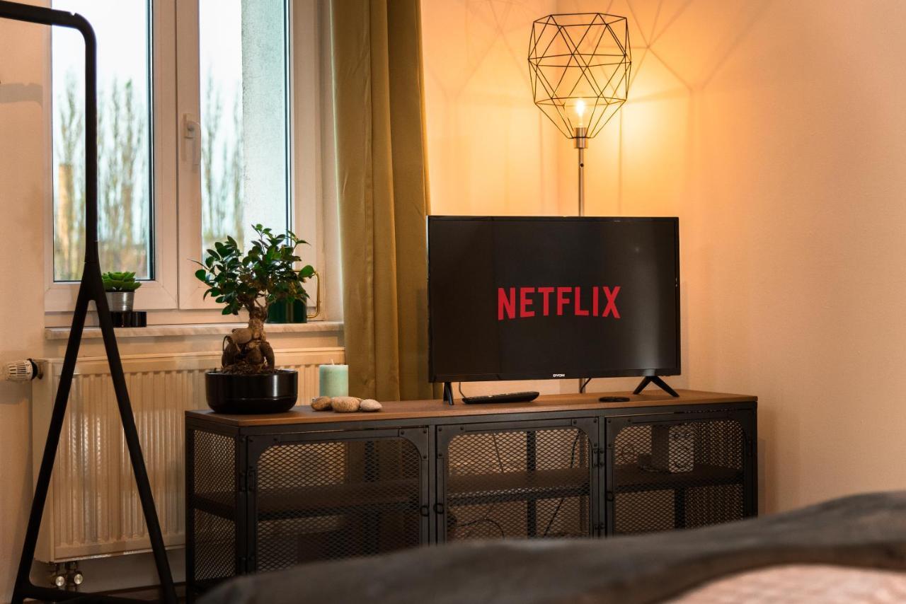 Industriecharme Apartment - Nespresso, Netflix, Wifi, Zentral, Messe Chemnitz Exterior photo